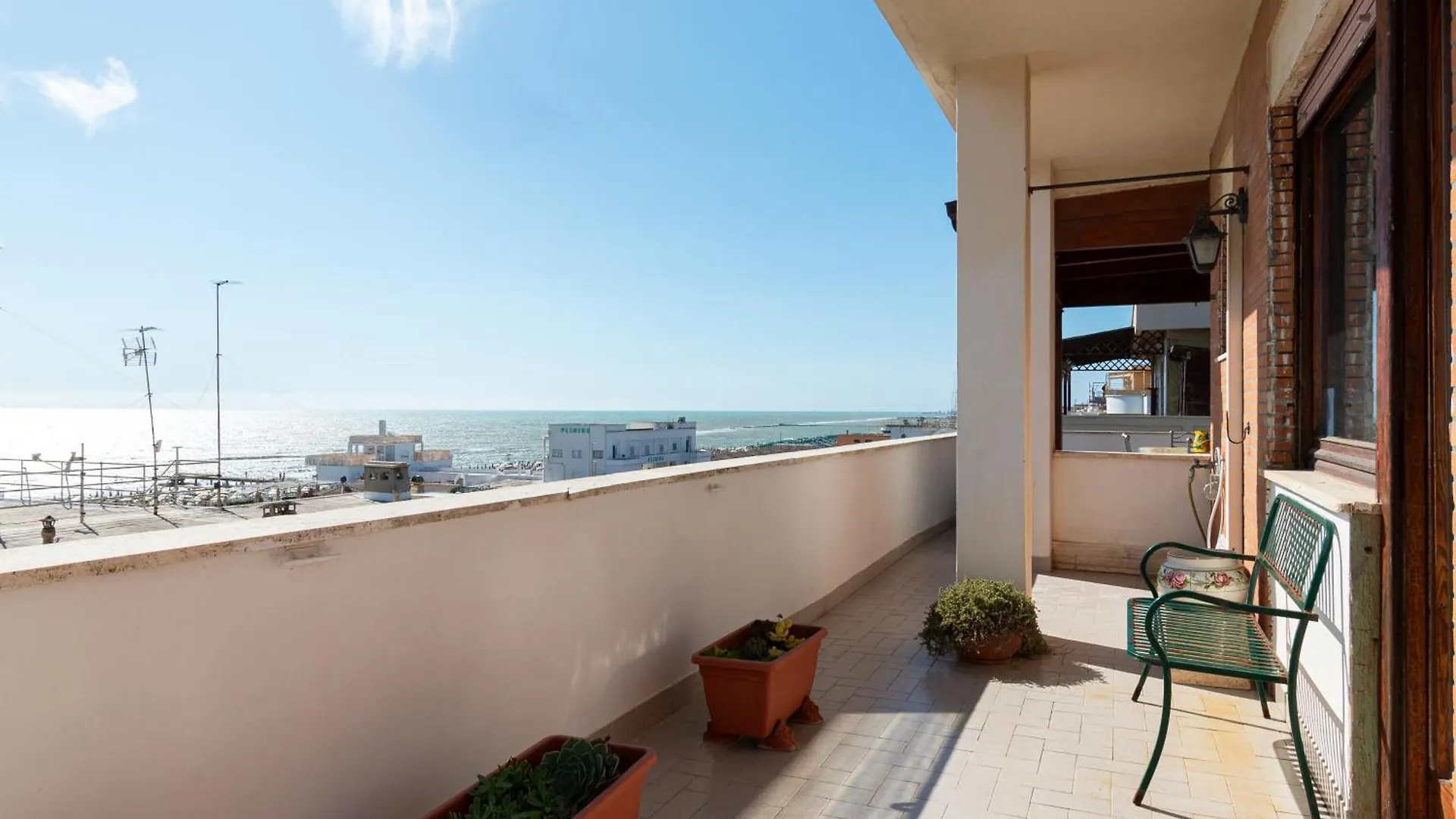 Ostia Attico Fronte Mare Apartment Lido di Ostia